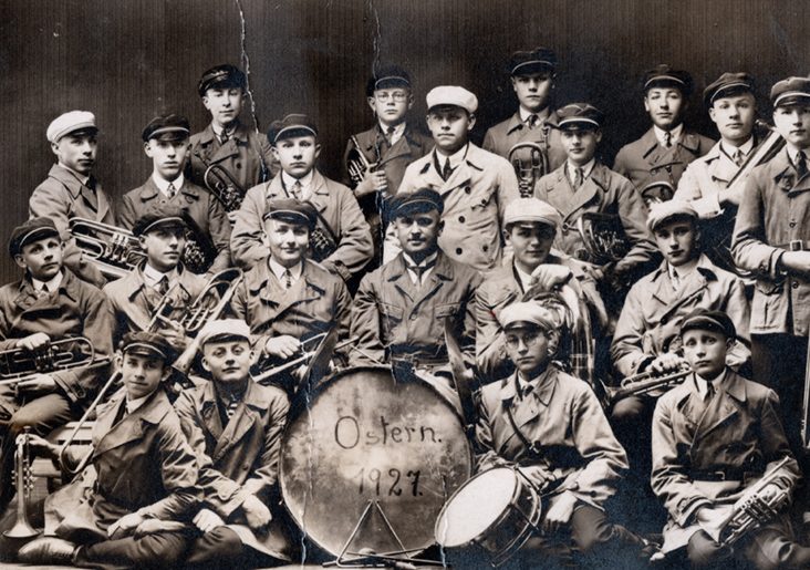 Schülerkapelle der Oberschule für Jungen 1927 | Archiv Humboldt Gymnasium Bad Pyrmont Schülerkapelle der Oberschule für Jungen 1927 | Archiv Humboldt Gymnasium Bad Pyrmont